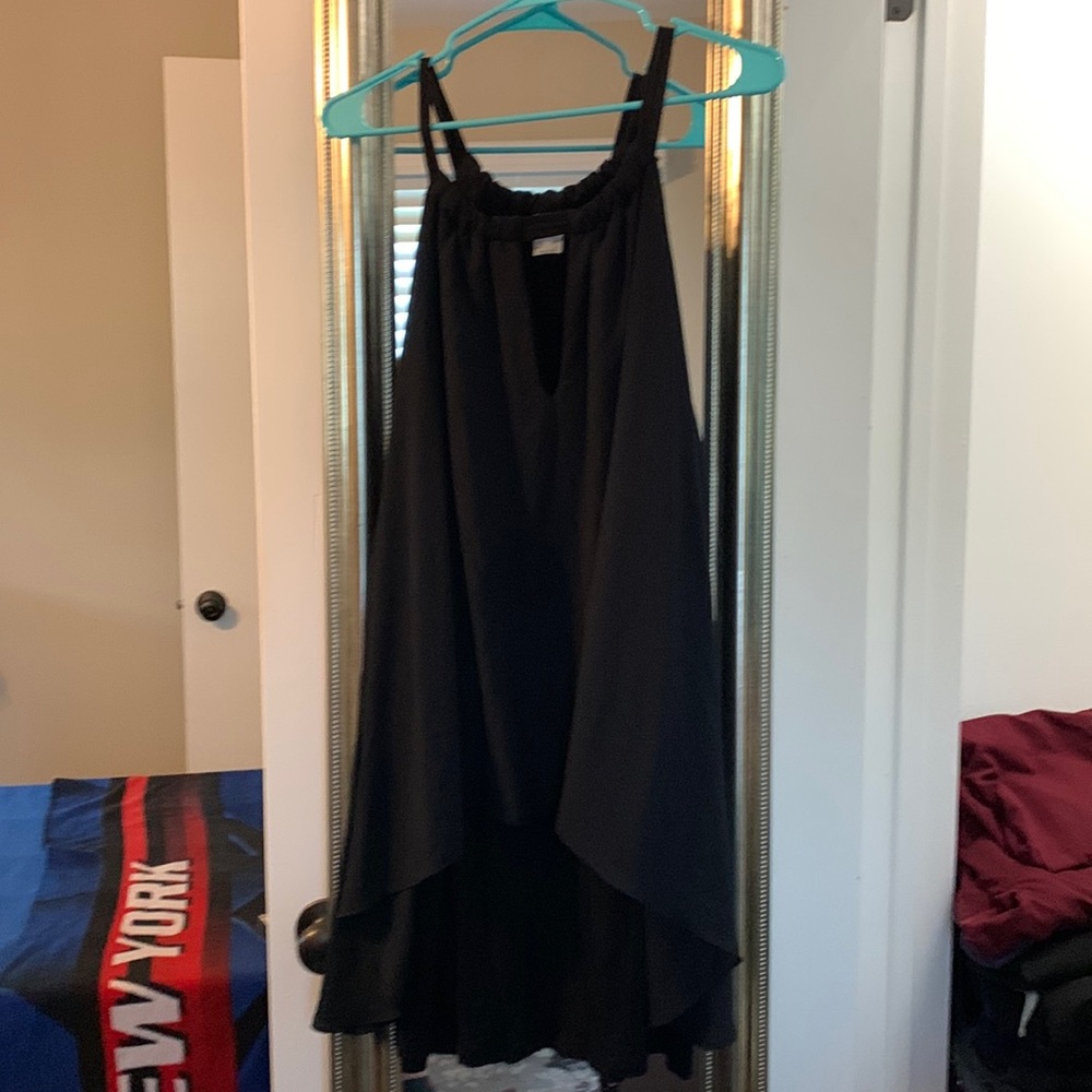 Black dress from Venus. Size large